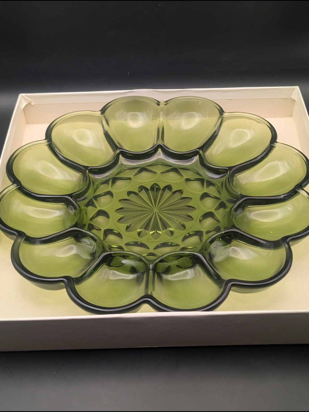 Anchor Hocking Vintage Green Glass Serving Bowl